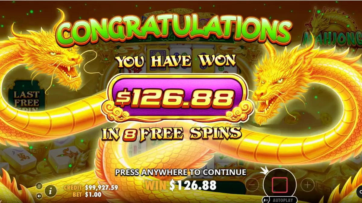Tampilan visual slot Mahjong Wins Triple Pot dengan simbol naga dan ubin tradisional